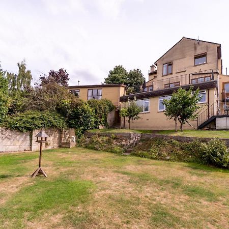 Appartamento Pass The Keys One Bed Flat With Stunning Views And Free Parking Bath Esterno foto