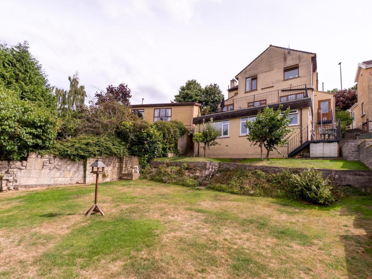 Appartamento Pass The Keys One Bed Flat With Stunning Views And Free Parking Bath Esterno foto