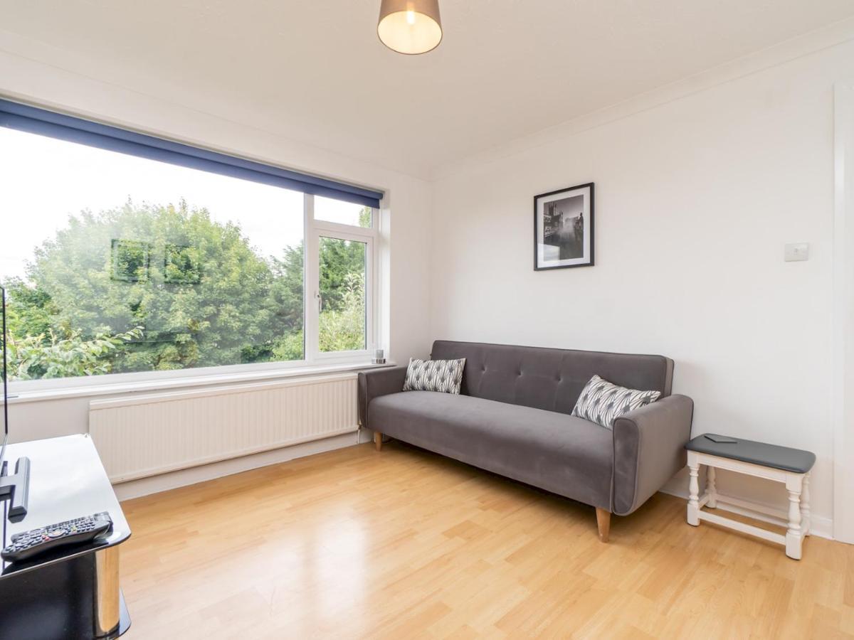 Appartamento Pass The Keys One Bed Flat With Stunning Views And Free Parking Bath Esterno foto