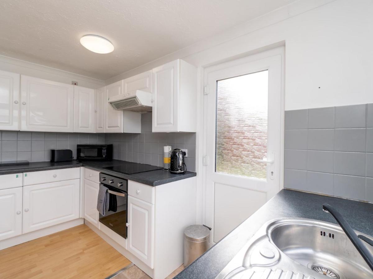 Appartamento Pass The Keys One Bed Flat With Stunning Views And Free Parking Bath Esterno foto